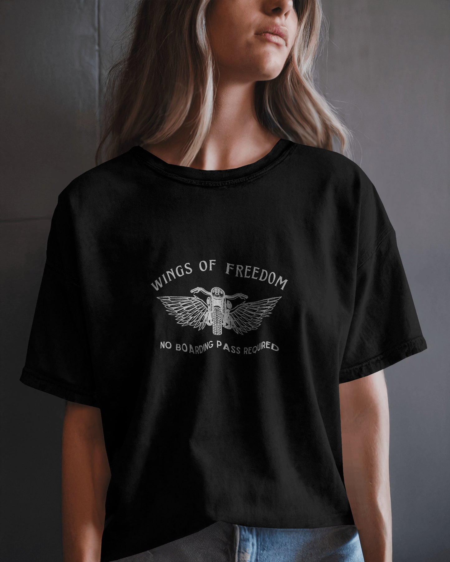 Wings of Freedom Oversized T-Shirt | Trendy Streetwear Tee for Men & Women